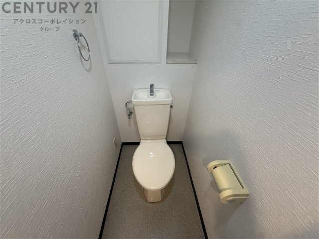 清潔感のあるトイレです