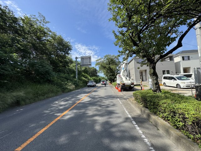 新築　前橋市川原町第４　クレイドルガーデン　3号棟の前面道路含む現地写真|現地写真　西側接道幅員約12ｍ