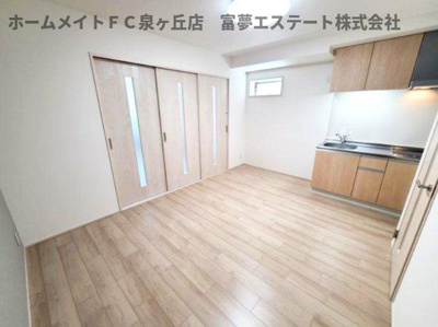 【居間・リビング】 | フジパレス高石駅南Ⅱ番館 | リビングと洋室の戸を閉めたとき