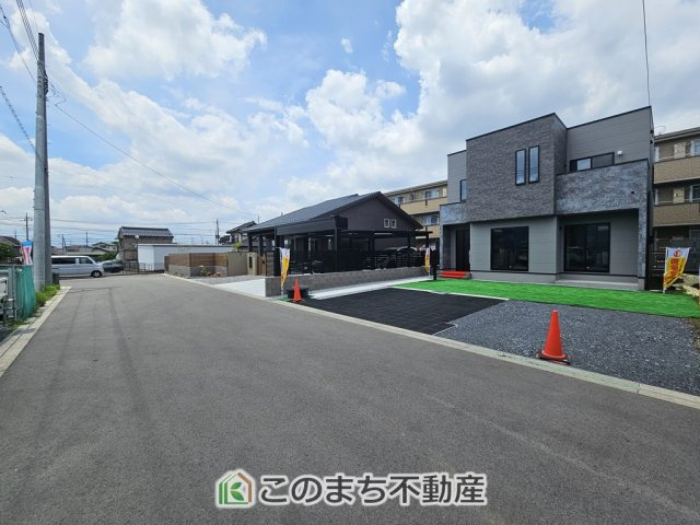 タマタウン宇都宮市細谷町Ⅱの前面道路含む現地写真|前面道路は広々としてます！運転が苦手な方でもお車の出し入れ簡単で安心です☆
