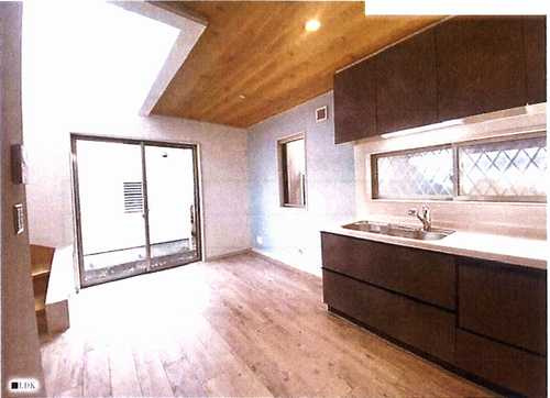 藤沢市辻堂東海岸2丁目　中古戸建の居間・リビング