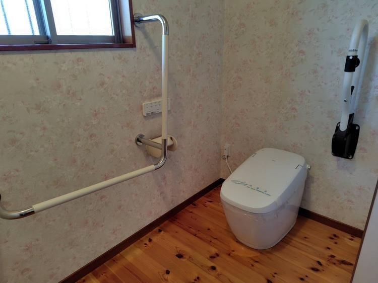 藤光1丁目戸建てのトイレ