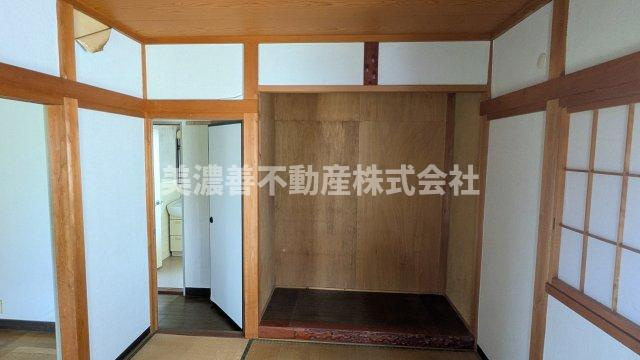 ６６５０８　羽島郡笠松町門間 中古住宅の和室