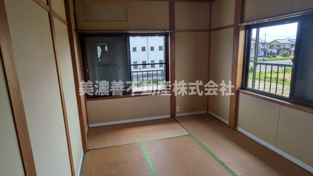 ６６５０８　羽島郡笠松町門間 中古住宅の和室