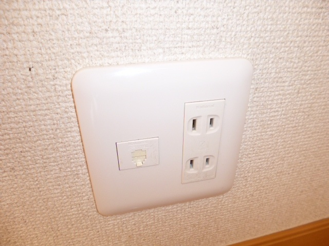 グランパレK　Aの設備|電話モジュラー