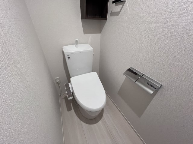D-ROOM江井島のトイレ