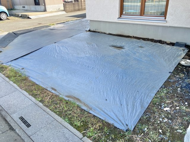 小泉戸建の駐車場