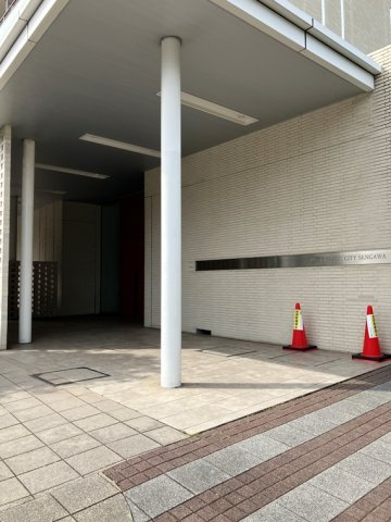 プラウドシティ仙川のエントランス