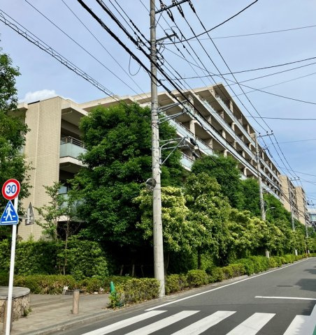 プラウドシティ仙川の外観