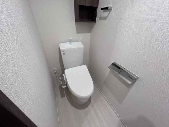 D-ROOM江井島のトイレ