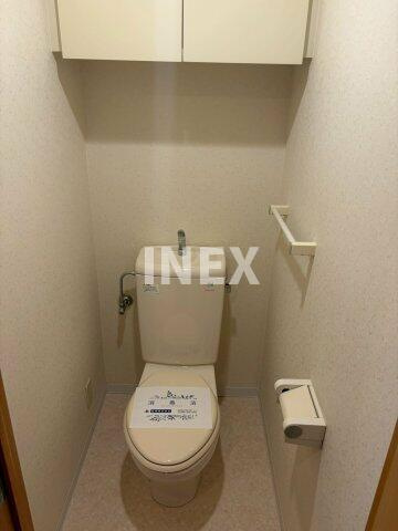 横浜市鶴見区生麦５丁目の賃貸マンションのトイレ