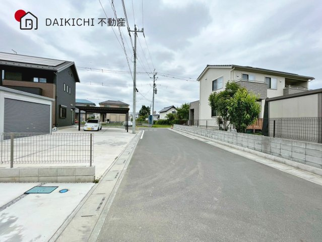 【前面道路含む現地写真】 | 加須市南篠崎　スマート・ワンシティ　新築戸建　全22棟　11号棟