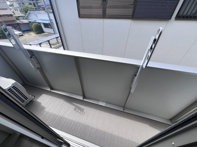 D-ROOM江井島のバルコニー