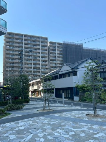 ローレルコート草津　5Fの外観