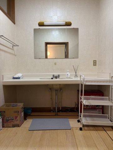 穂高牧　別荘の洗面所