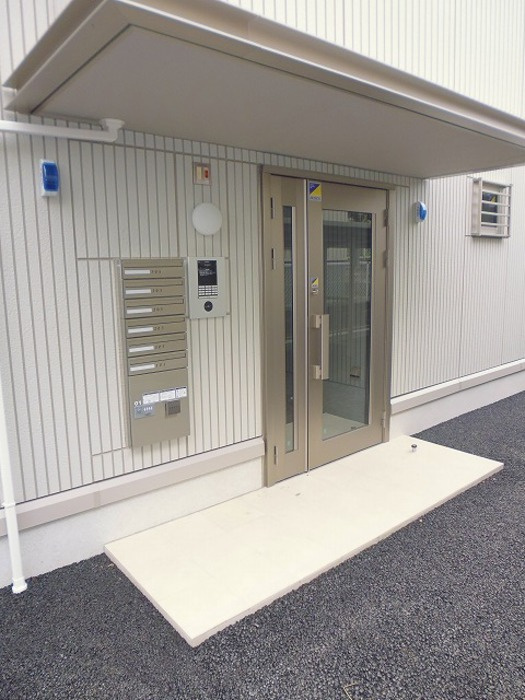 ボナール下硯川のエントランス