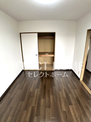 【寝室】 | ＨＫガーデンＢ棟 | 開放的な寝室です
同型タイプ