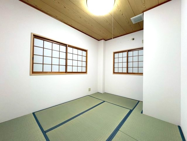 青葉丘マンションの和室