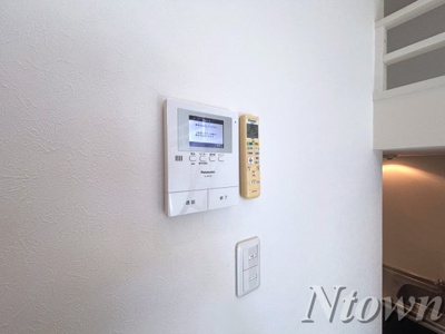 【セキュリティ】 | グランフルール | モニター付きインターホンです