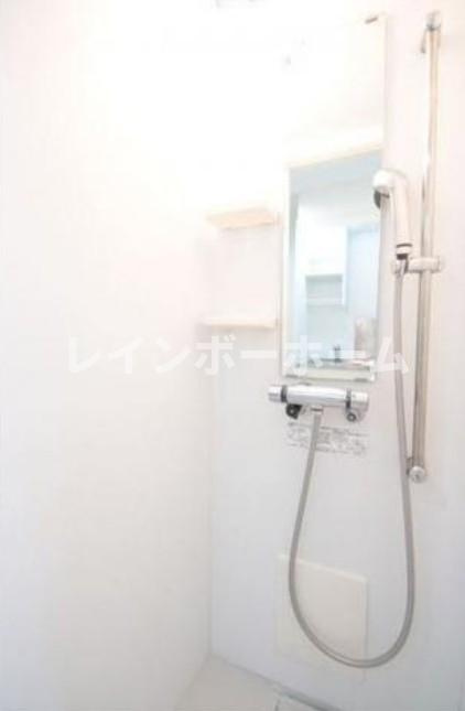 ハーモニーテラス東駒形のシャワールーム