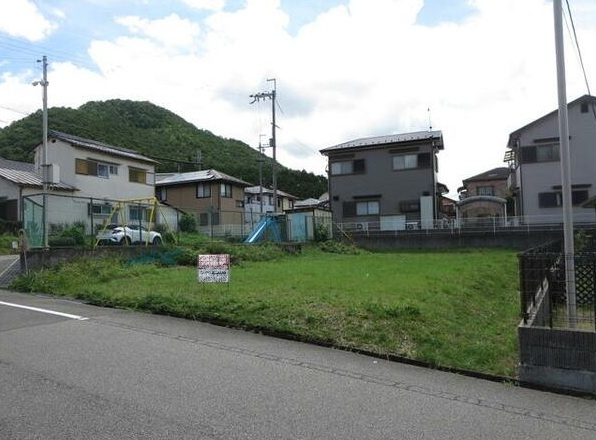 丹波篠山市味間南の売地