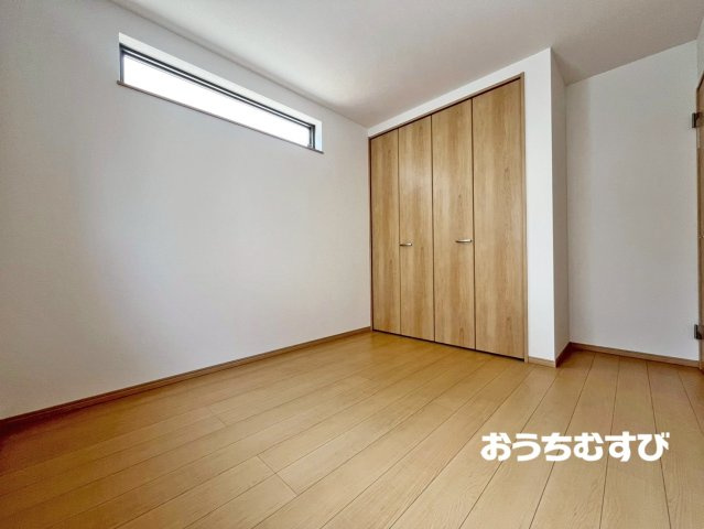 名古屋市名東区猪子石2丁目(全5棟)の洋室
