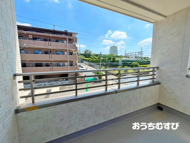 名古屋市名東区猪子石2丁目(全5棟)のバルコニー