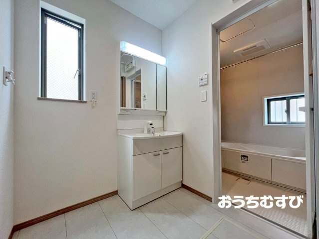 名古屋市名東区猪子石2丁目(全5棟)の独立洗面台