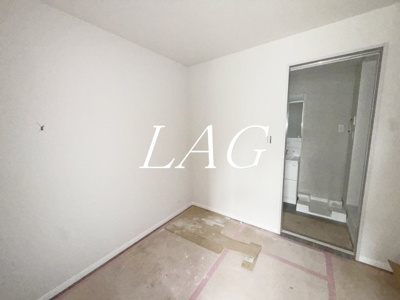 【居間・リビング】 | 中央h･sビル | 洋室のお部屋です。（建設中です。）