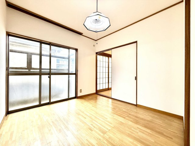 【洋室】の画像