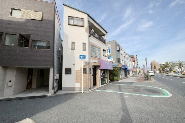 平野区平野東3丁目の周辺|周辺には生活利便施設が揃う、暮らしやすい住環境です。