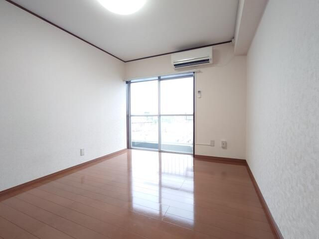 御園マンション