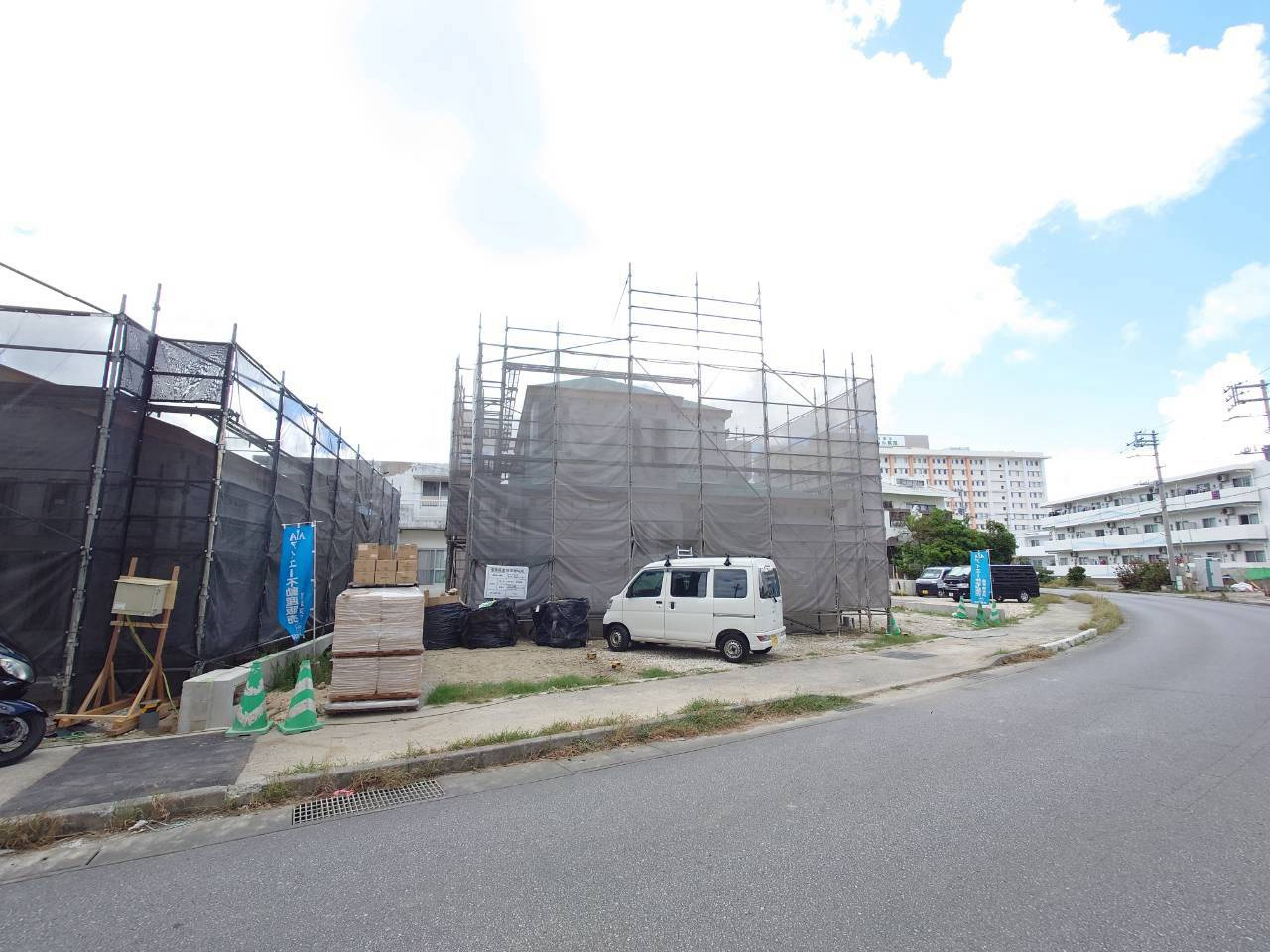 ＋＋南城市佐敷津波古－Ａ　号棟（全３棟）の外観