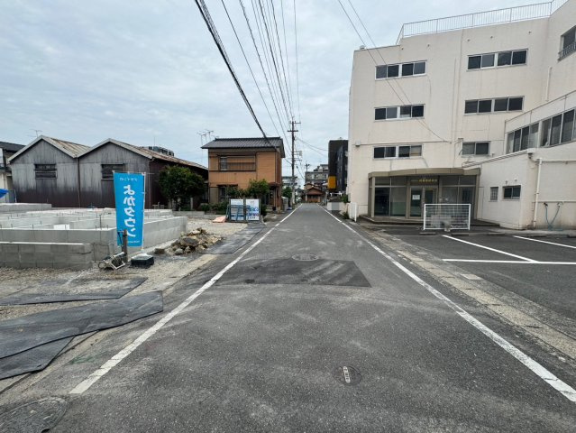 Bloomーブルームー小倉北区中井5丁目1期　【小倉北区　新築戸建て】の前面道路含む現地写真|現地撮影　2026,6,14　Bloomーブルームー小倉北区中井5丁目1期　【小倉北区　新築戸建て】