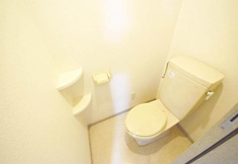 アークヒルズいずみのトイレ|別号室参考写真