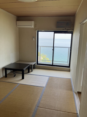 【洋室】 | 西海岸一望のオーシャンビューのお部屋
