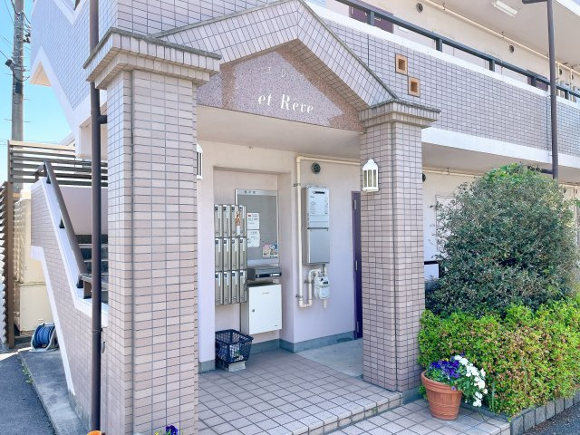 エ・レーヴのエントランス