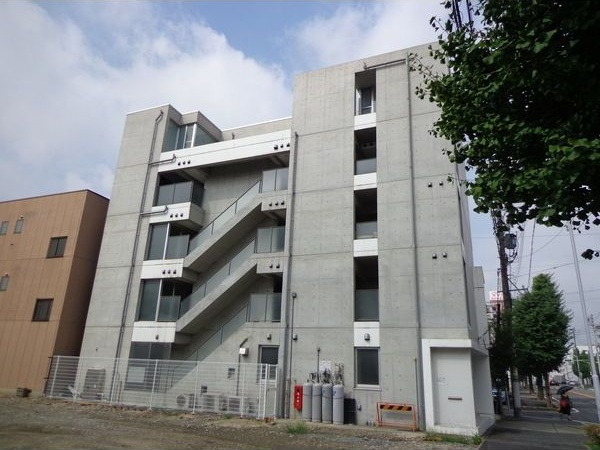 クレイタスパークVの外観