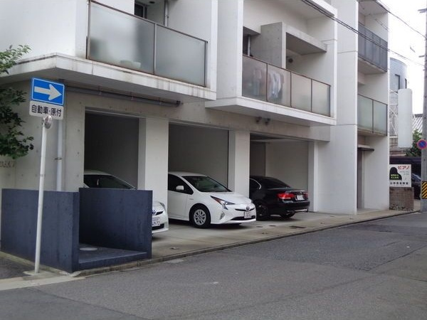 クレイタスパークVの駐車場