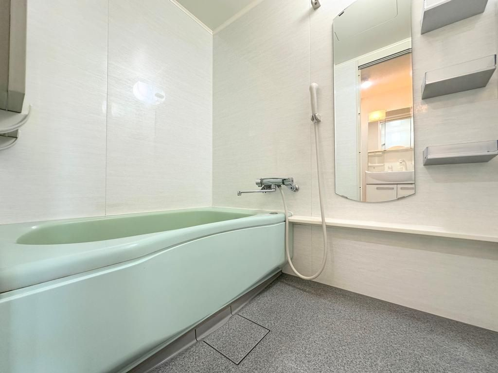 西東京市北原町３丁目の中古マンションの浴室