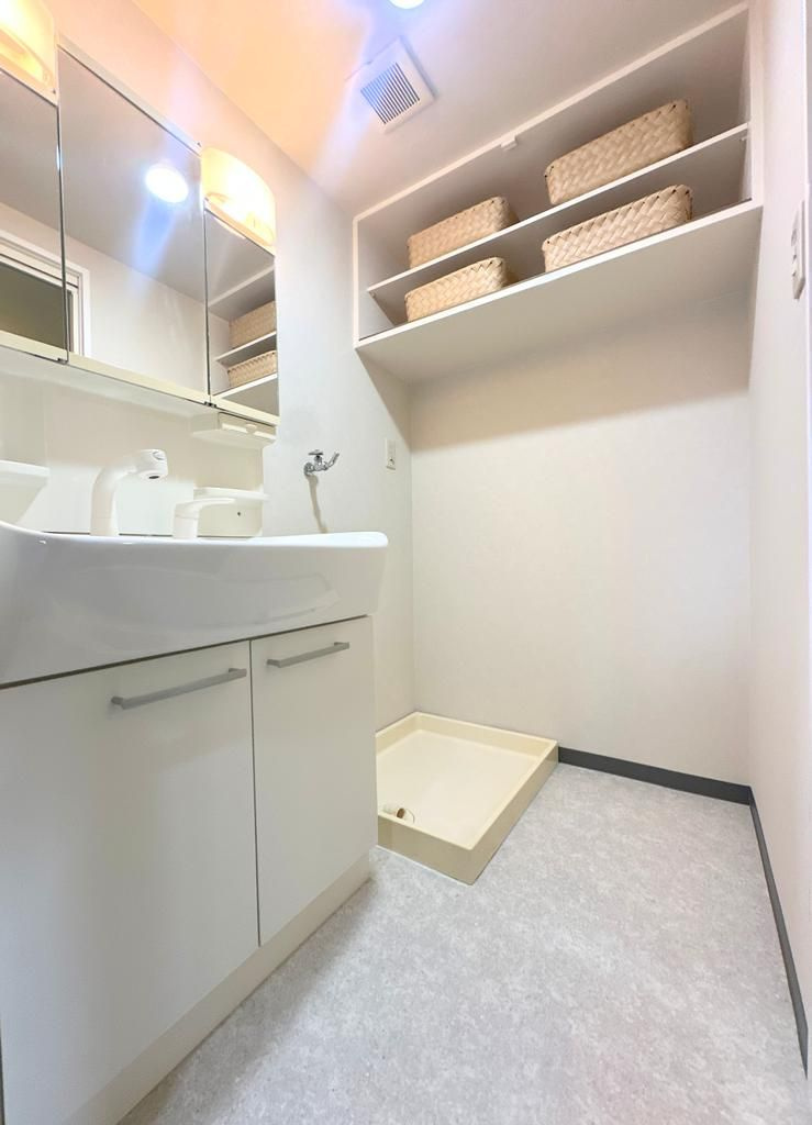 西東京市北原町３丁目の中古マンションの独立洗面台