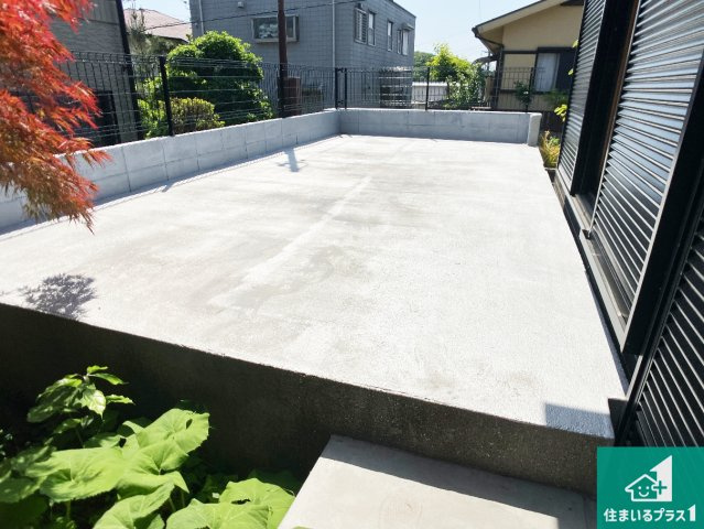 神戸市須磨区友が丘　中古一戸建ての庭|広々としたお庭！