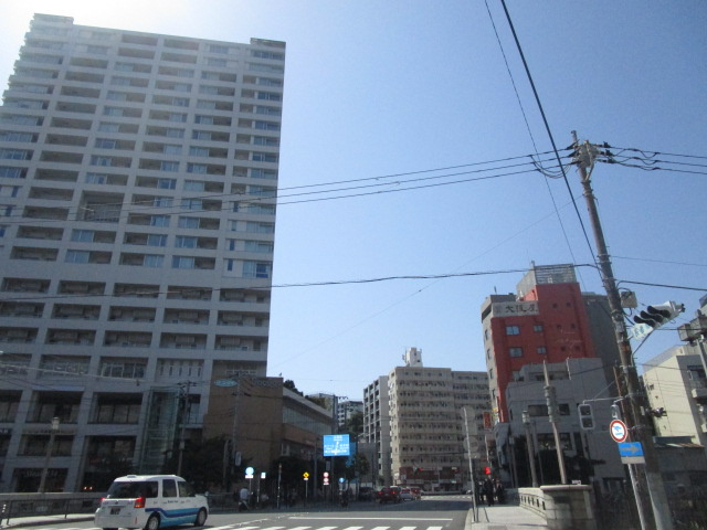 横浜市中区長者町９丁目の店舗事務所