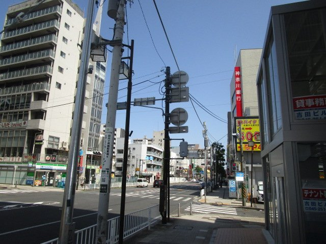 横浜市中区長者町９丁目の店舗事務所