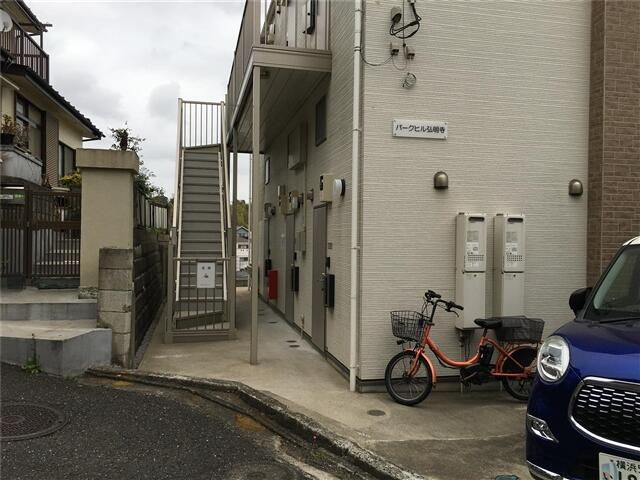 横浜市南区中里３丁目のアパートのその他