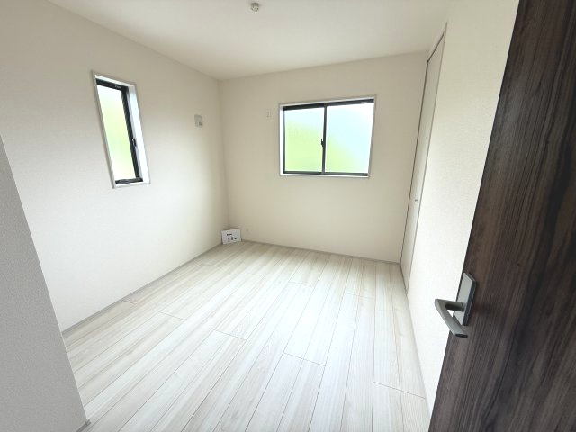 リーブルガーデンＳ渋川渋川第５　１号棟の洋室|２階洋室3です