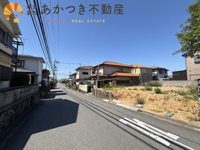 加古川市平岡町新在家の前面道路含む現地写真