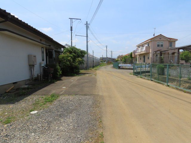 川越市笠幡売地の前面道路含む現地写真