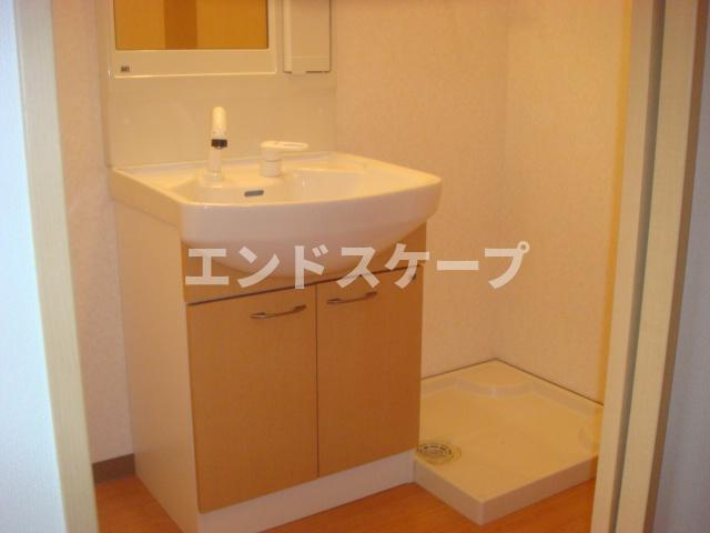 カテリーナの洗面所|脱衣所
高崎、前橋のお部屋探しはエンドスケープまで！お客様の理想お聞かせ下さい♪