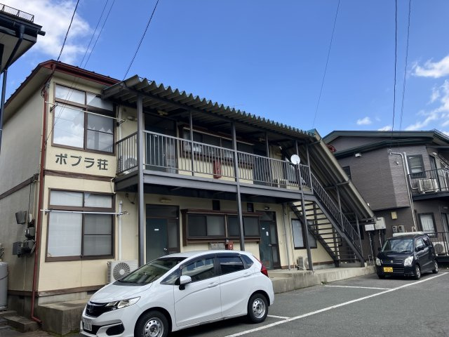 ポプラ荘の外観
